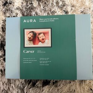 NEW Aura Home - Carver 10" Digital Wifi Frame - Gravel W/ White Mat- SEALED!!!